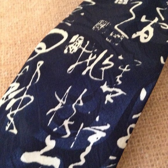 Men's Tie, blue with white pattern - Picture 2 of 5